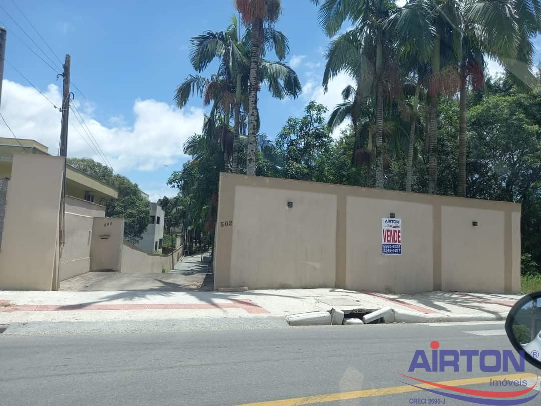 VENDE TERRENO 7.700 m² + Residência - BAIRRO ESPINHEIROS - ITAJAÍ - SC