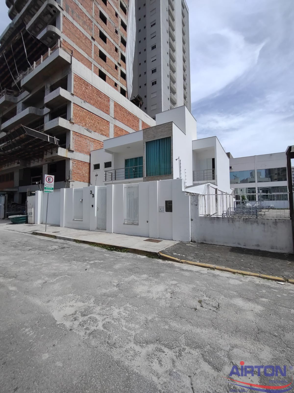 VENDE CASA - ALVENARIA - BAIRRO FAZENDA ITAJAÍ - SC