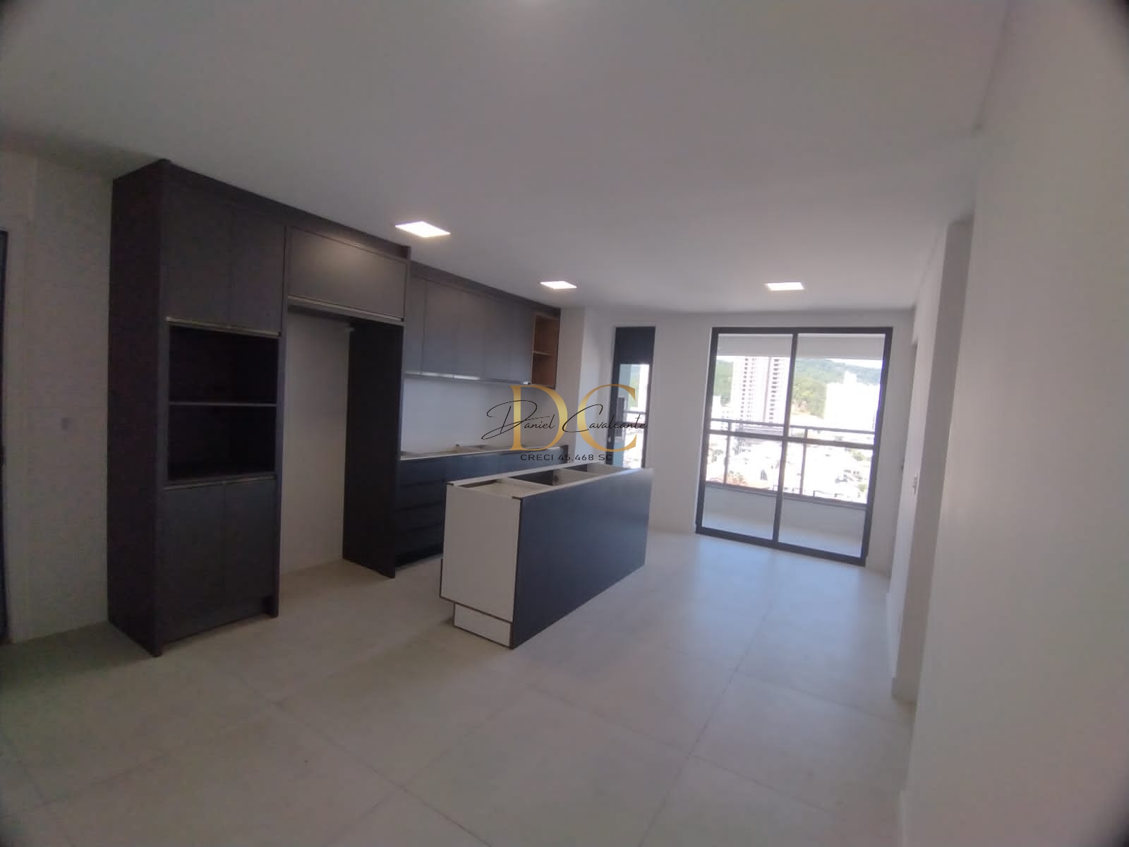 Aluguel Anual Apartamento 02 Quartos Suíte Semimobiliado Bairro Dom Bosco Itajaí-SC 