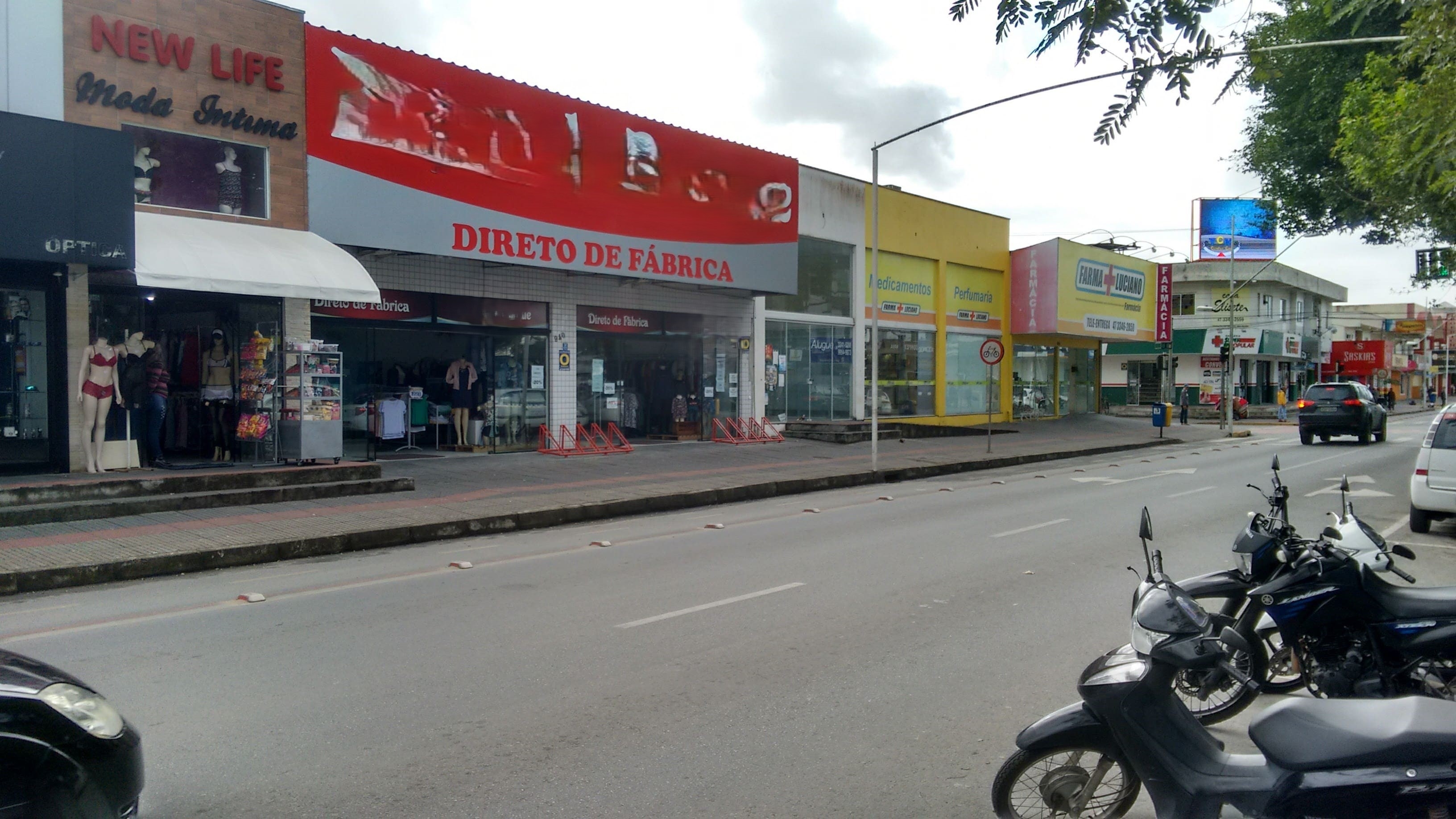 Sala Comercial 256,89 m² - Rua Estefano José Vanolli