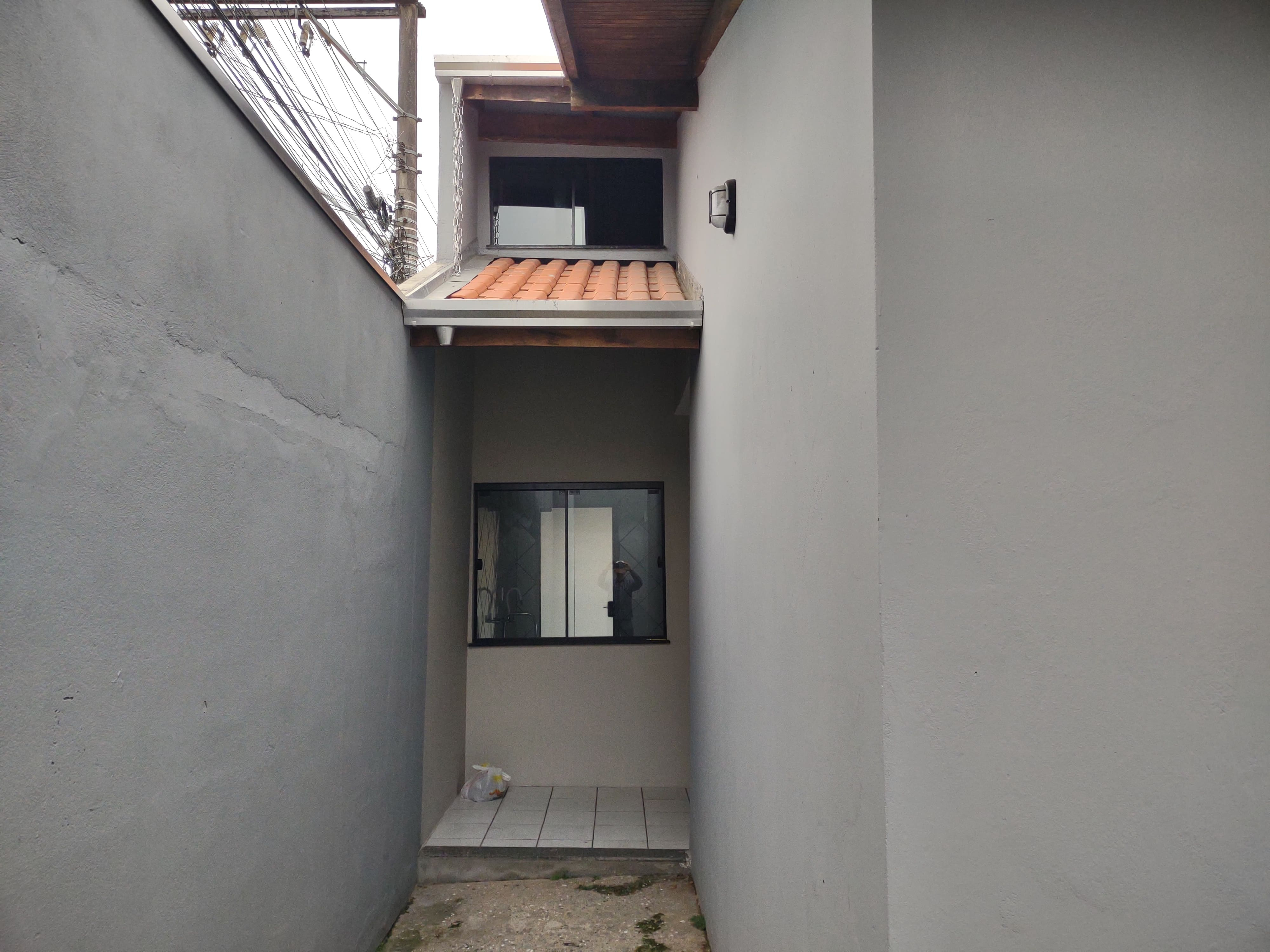 Aluga Casa - bairro Cordeiros