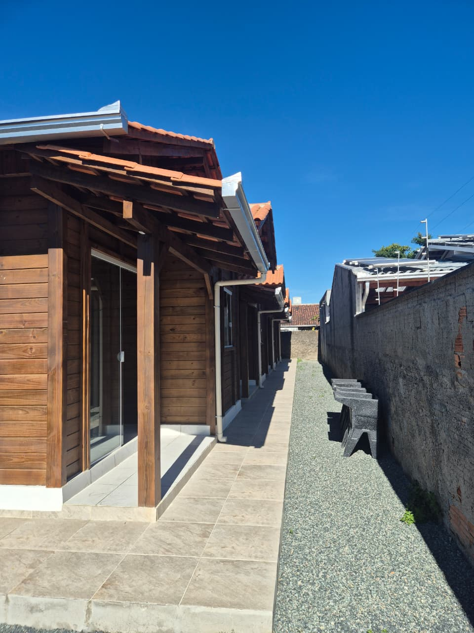 CASAS NOVAS PARA LOCAÇÃO NO BAIRRO SÃO VICENTE EM ITAJAÍ